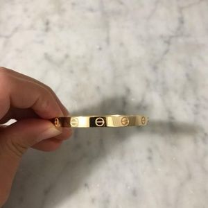 Cartier bangle size 16